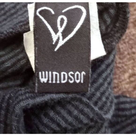 WINDSOR DK GREEN BODYCON DRESS SZ.XS EUC - Picture 5 of 6